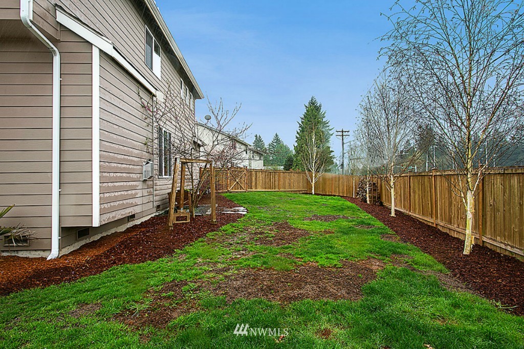 18208 2nd Place West, Unit A Bothell, WA 98012 - Photo 23 of 24