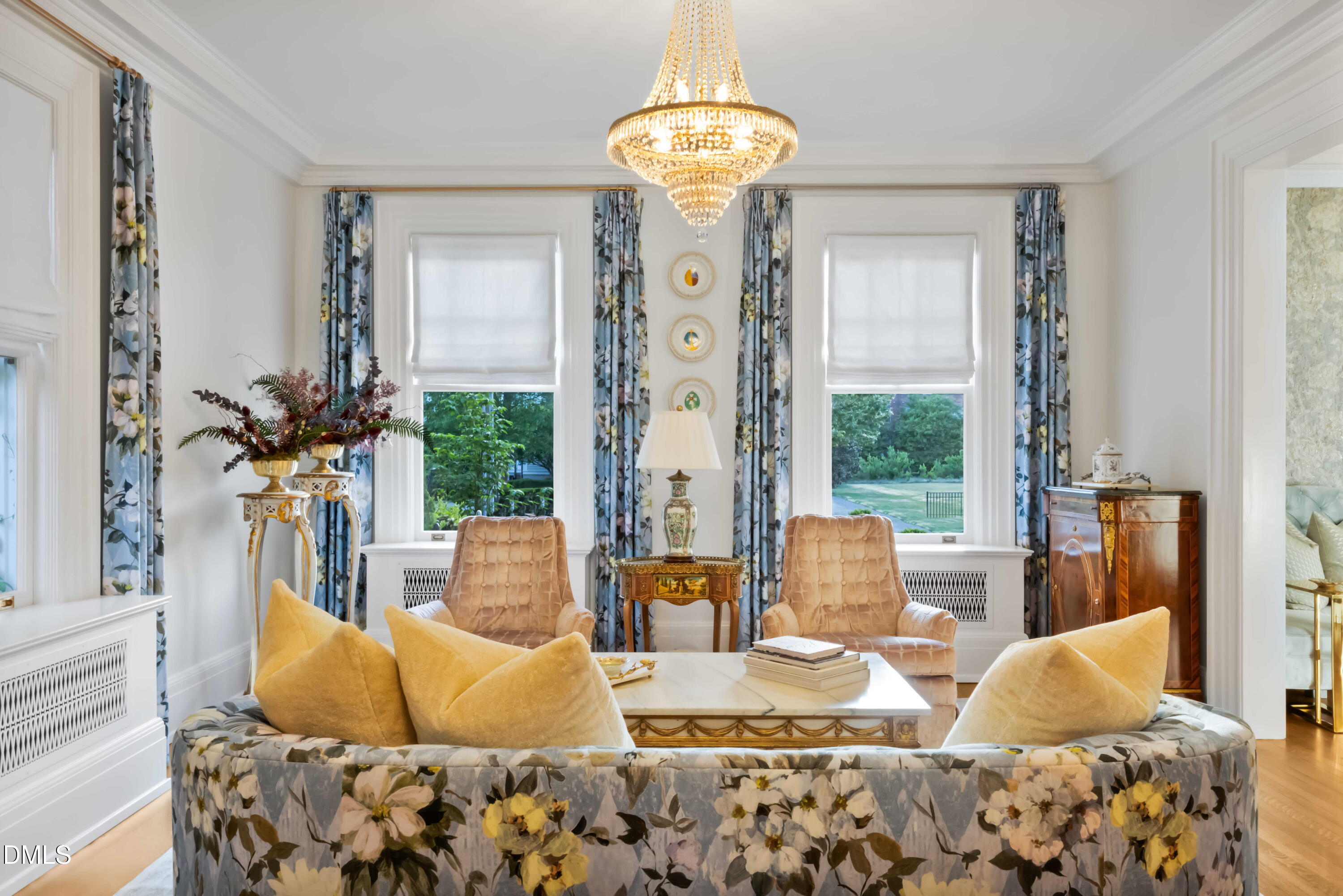 516 North Blount Street Raleigh, NC 27604 - Photo 11 of 45 a living room with furniture and a large window