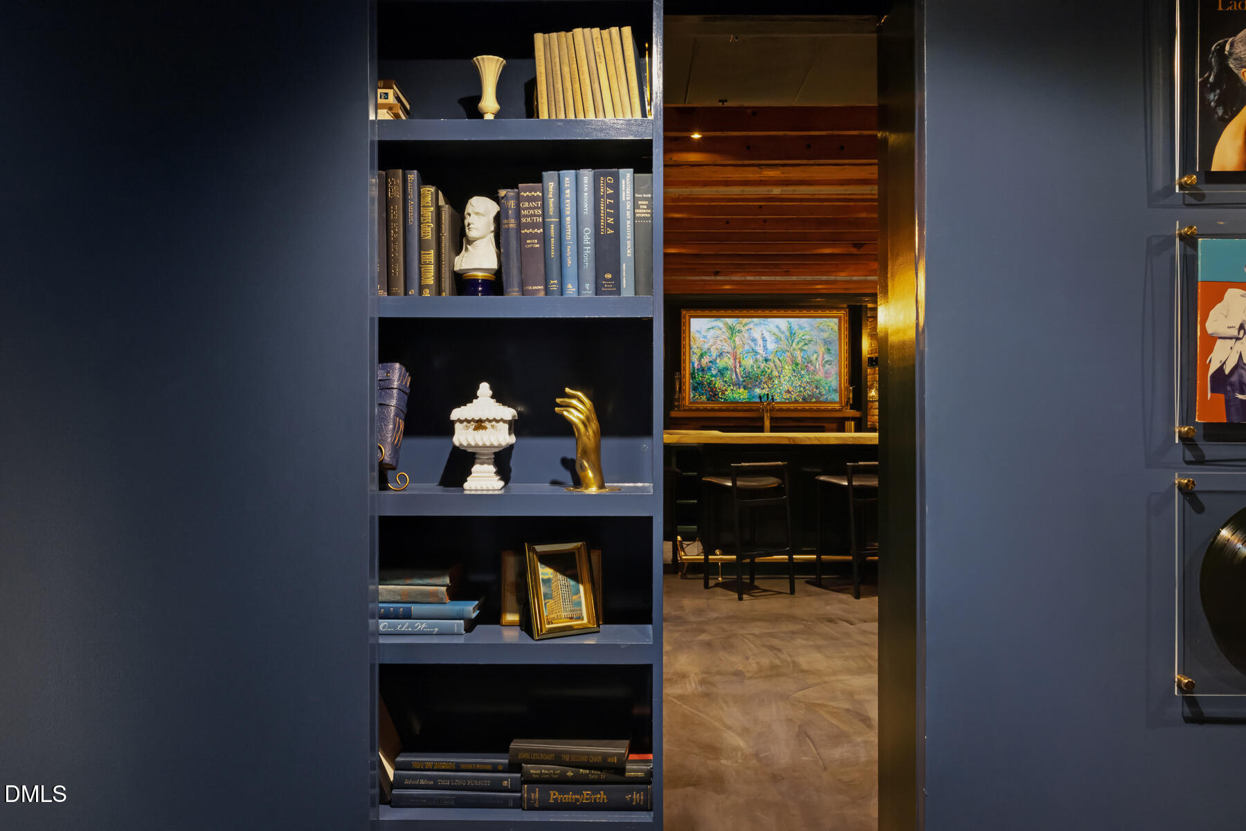 516 North Blount Street Raleigh, NC 27604 - Photo 28 of 32 260421_409w