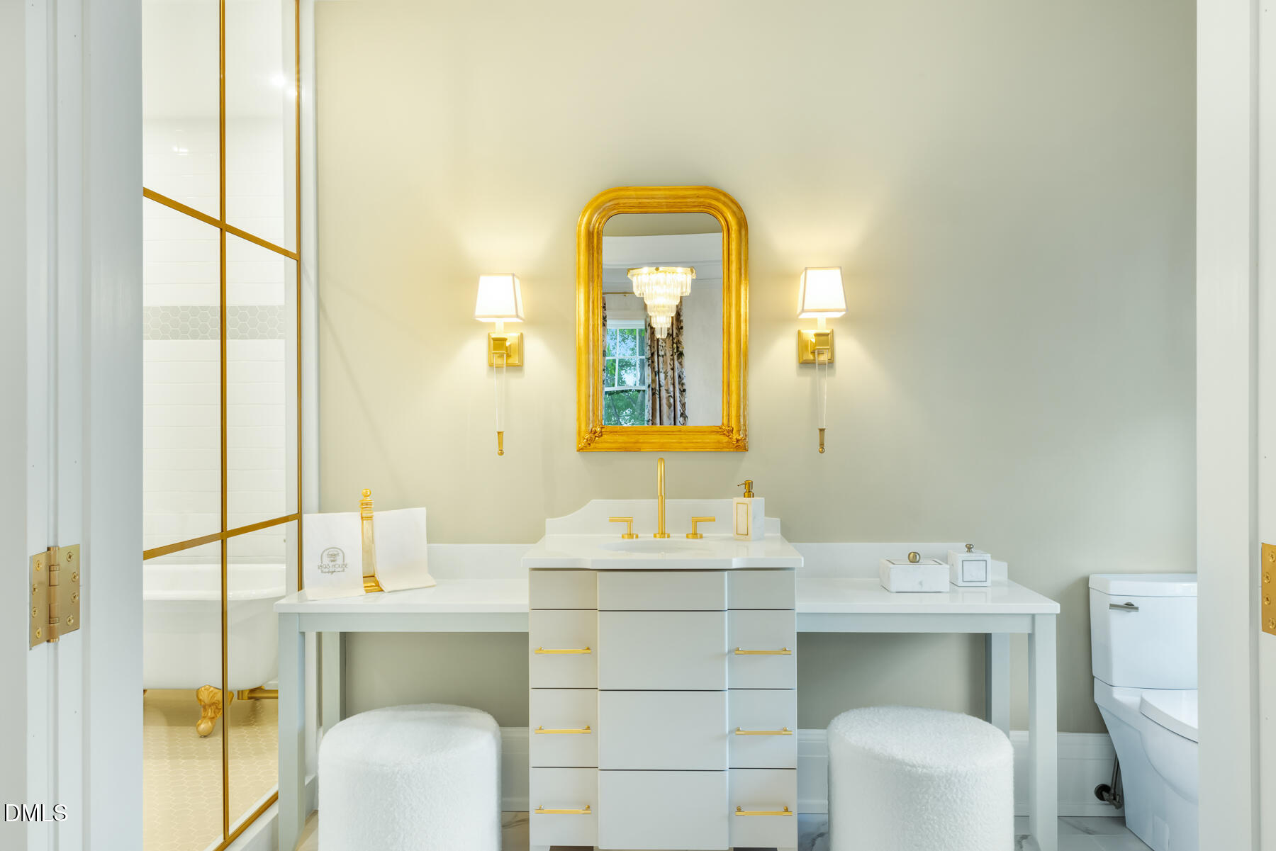 516 North Blount Street Raleigh, NC 27604 - Photo 28 of 45 a bathroom with a sink and a mirror
