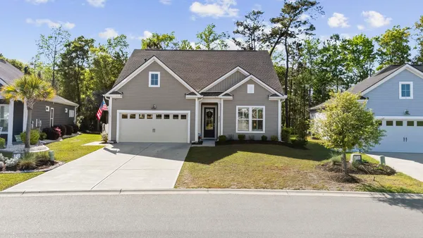 $625,000 | 402 Bumble Circle, Murrells Inlet, SC 29576