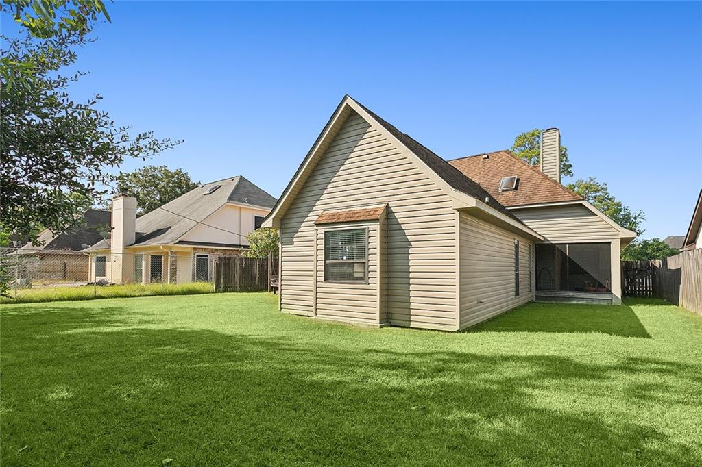 1835 Kings Row Slidell, LA 70461 - Photo 19 of 20 Gallery Image 19