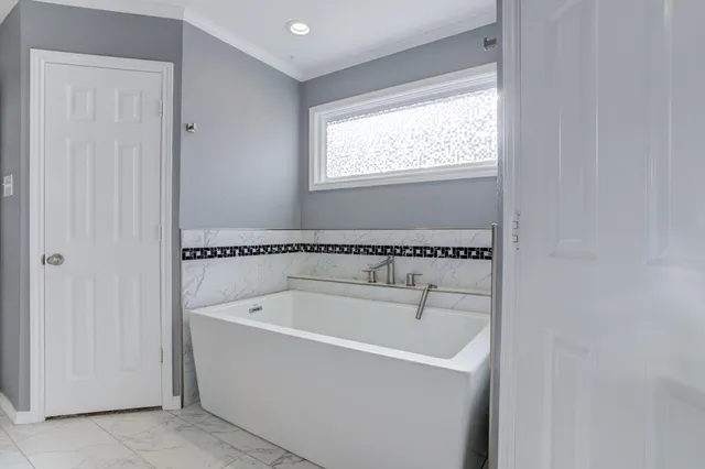 $399,900 | 5107 1st Place, Lubbock, TX 79416