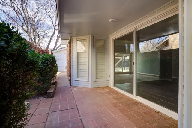 $399,900 | 5107 1st Place, Lubbock, TX 79416