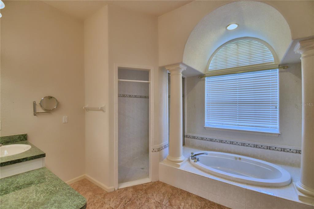 2004 Clubhouse Road Lakeland, FL 33813 - Photo 49 of 84 Gallery Image 49
