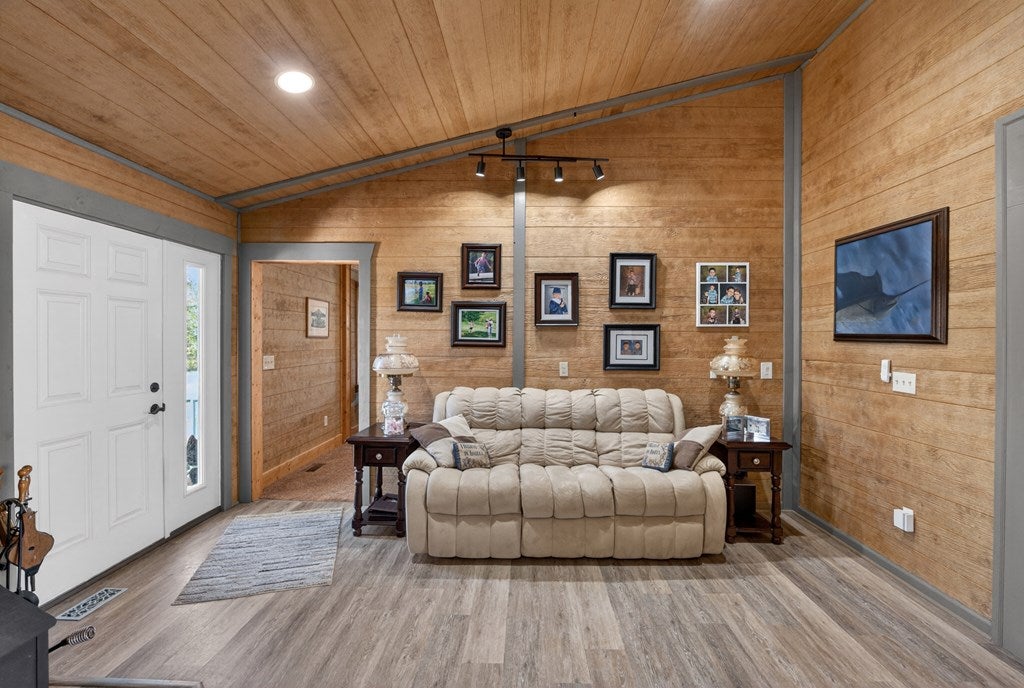 1311 Overton Road Victoria, VA 23974 - Photo 20 of 76 Gallery Image 20
