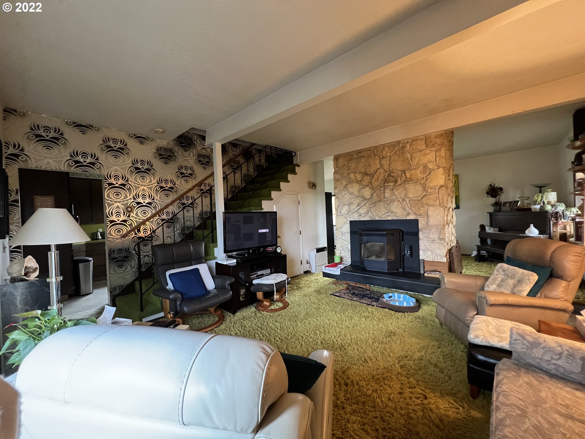 13737 Triumph Road Southeast Sublimity, OR 97385 - Photo 8 of 32 Gallery Image 8
