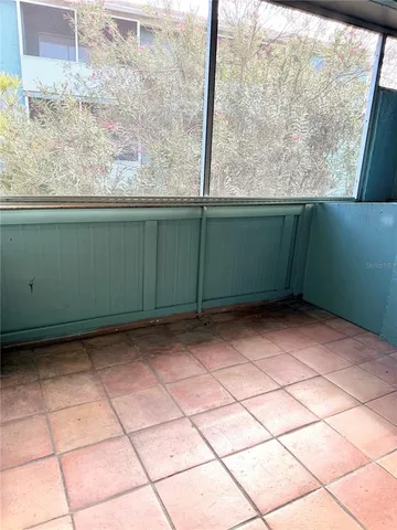 $114,900 | 284 115th Avenue North, Unit 3, St. Petersburg, FL 33716