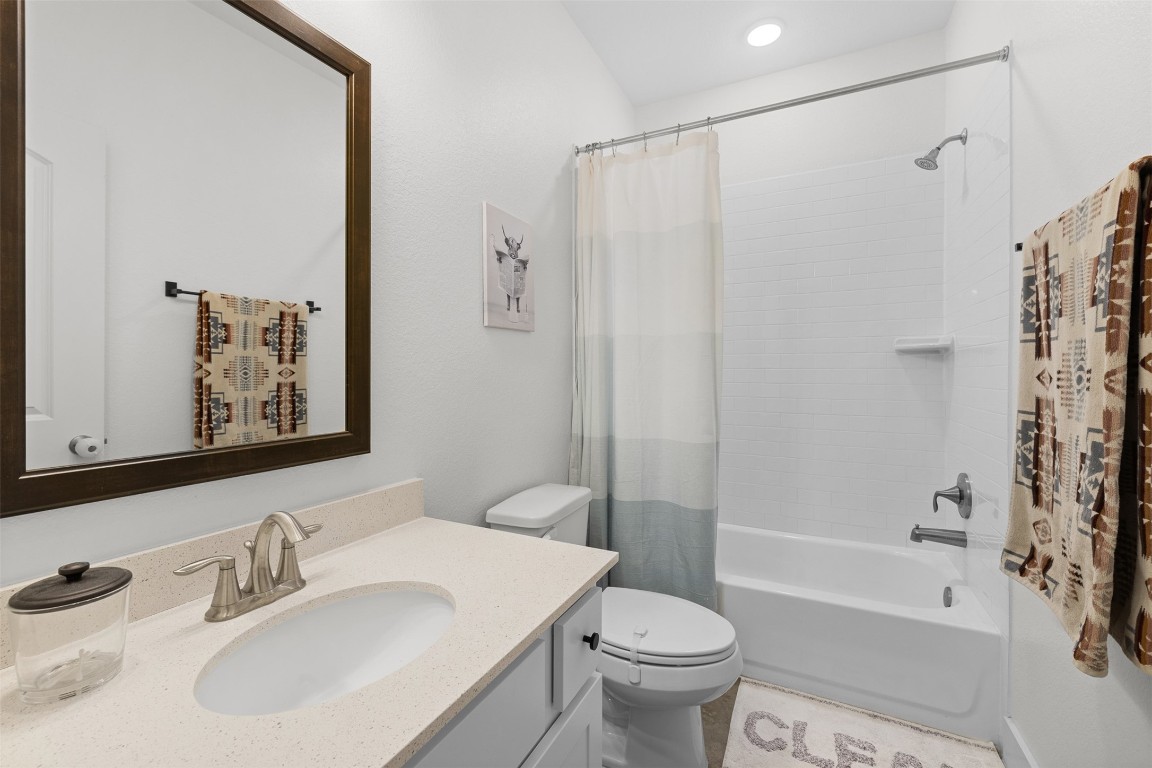 44206 Springer Road Hempstead, TX 77445 - Photo 21 of 43 a bathroom with a sink toilet and shower