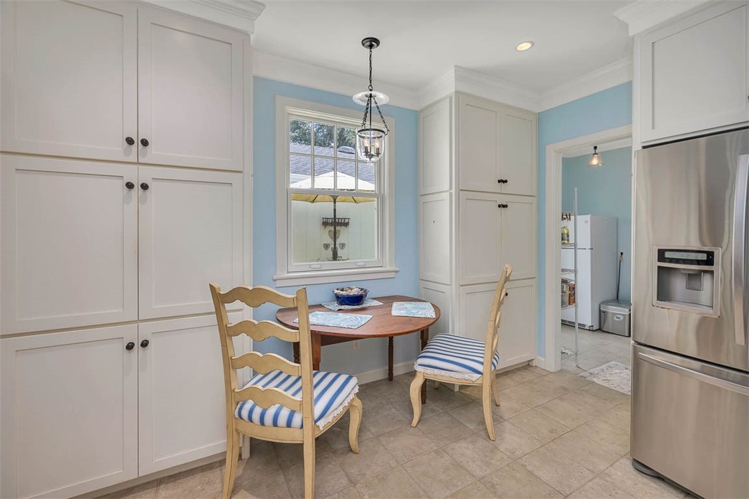 2022 Bruce Circle St. Simons Island, GA 31522 - Photo 12 of 40