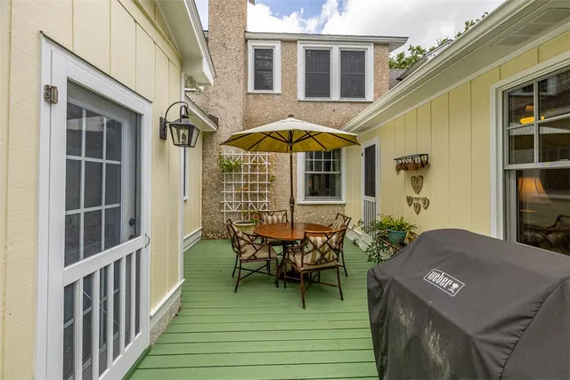 $2,450,000 | 2022 Bruce Circle, St. Simons Island, GA 31522