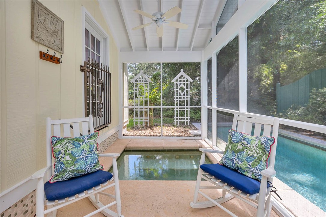 2022 Bruce Circle St. Simons Island, GA 31522 - Photo 32 of 40 Screened spa area. Heated jacuzzi.