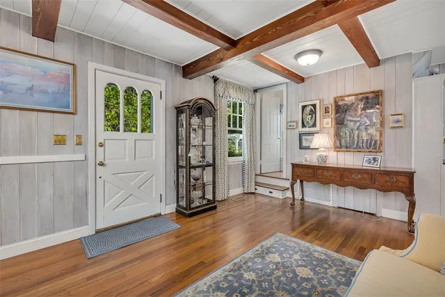 $2,450,000 | 2022 Bruce Circle, St. Simons Island, GA 31522