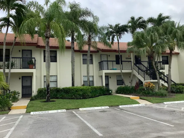 $2,250 | 22040 Palms Way, Unit 204, Boca Raton, FL 33433