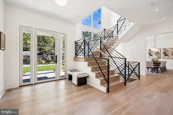 $3,199,000 | 6514 76th Street, Cabin John, MD 20818