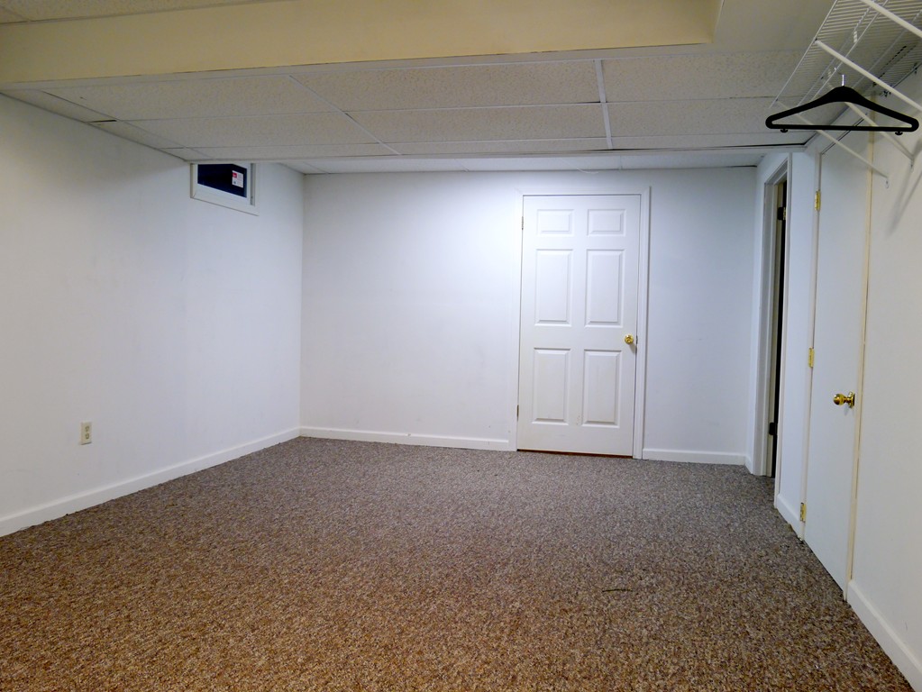 83 Superior Avenue Springfield, MA 01151 - Photo 8 of 10 Gallery Image 8