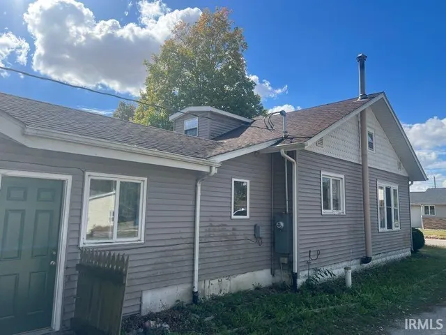 $129,000 | 5909 Lincoln Street, Uniondale, IN 46791