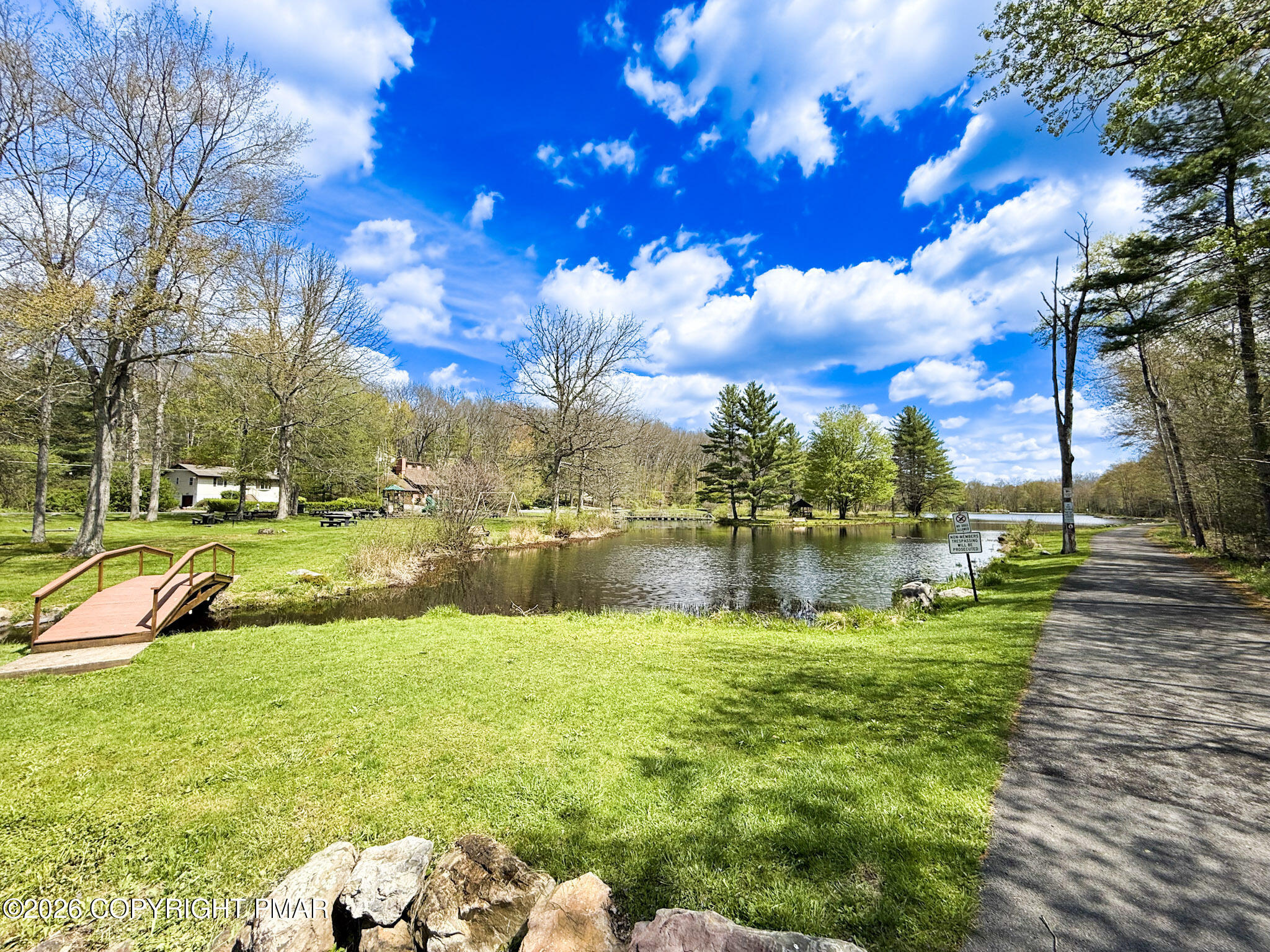 1238 Glenbrook Road Bartonsville, PA 18321 - Photo 107 of 107 Lake