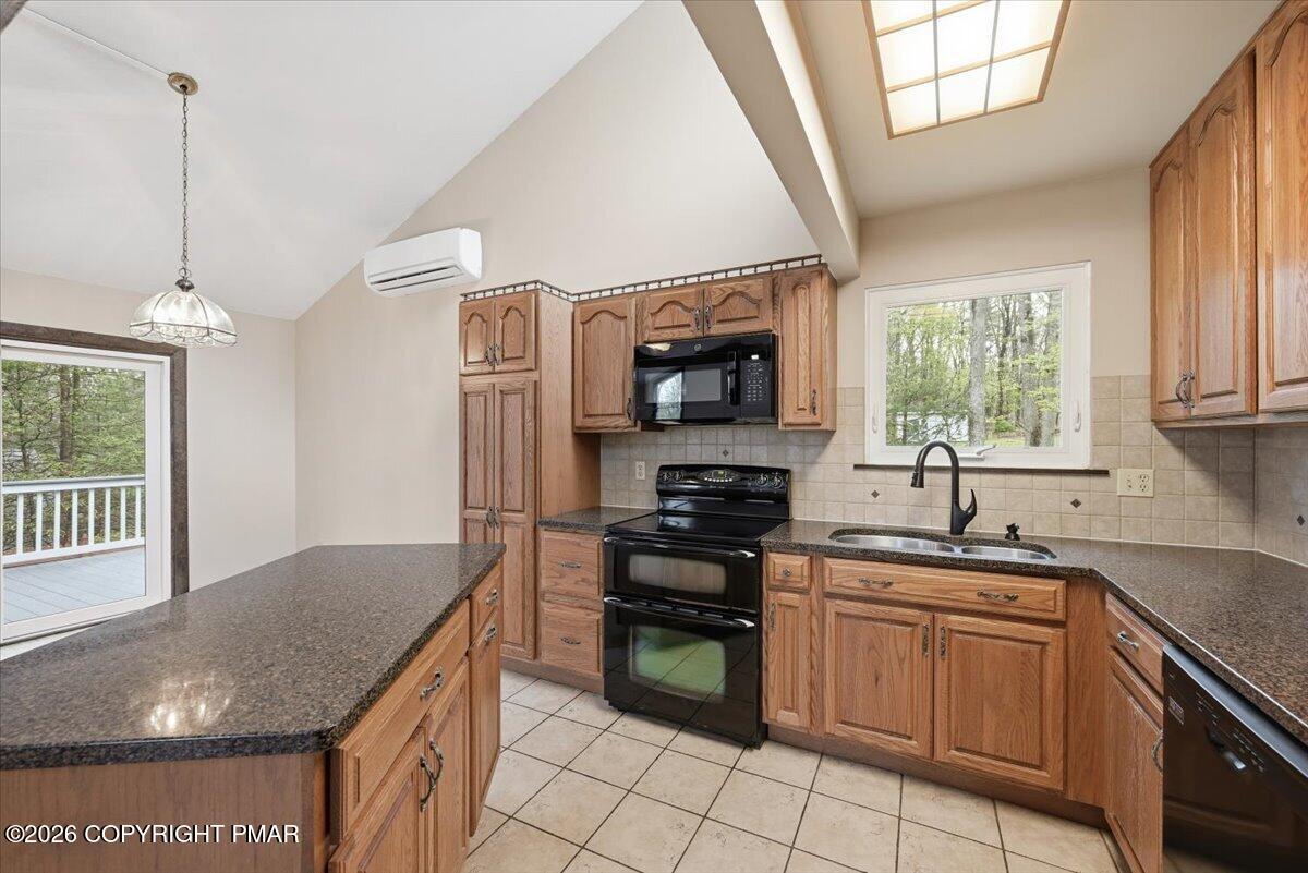 1238 Glenbrook Road Bartonsville, PA 18321 - Photo 33 of 107 033-025_DSC_6175