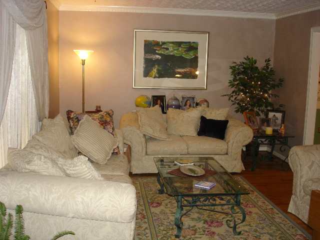 9 Queensbury Road Greenville, SC 29617 - Photo 11 of 22 Gallery Image 11