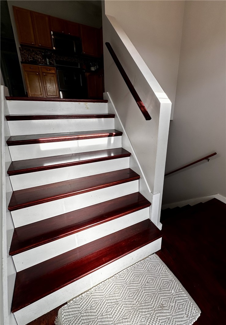 19 Marques Street Cumberland, RI 02864 - Photo 6 of 25