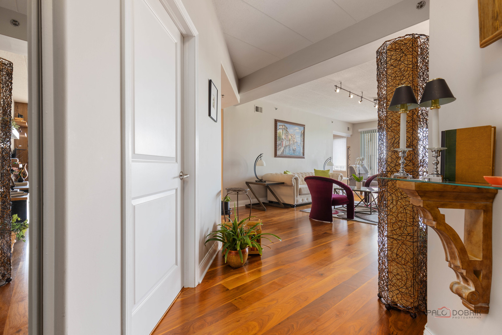 1705 Pavilion Way, Unit 407 Park Ridge, IL 60068 - Photo 5 of 36 Gallery Image 5