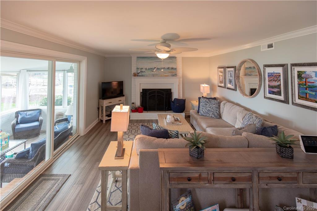 118 Surfside Road Mooresville, NC 28117 - Photo 20 of 48 Gallery Image 20