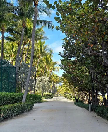 $8,500 | 10175 Collins Avenue, Unit 208, Bal Harbour, FL 33154