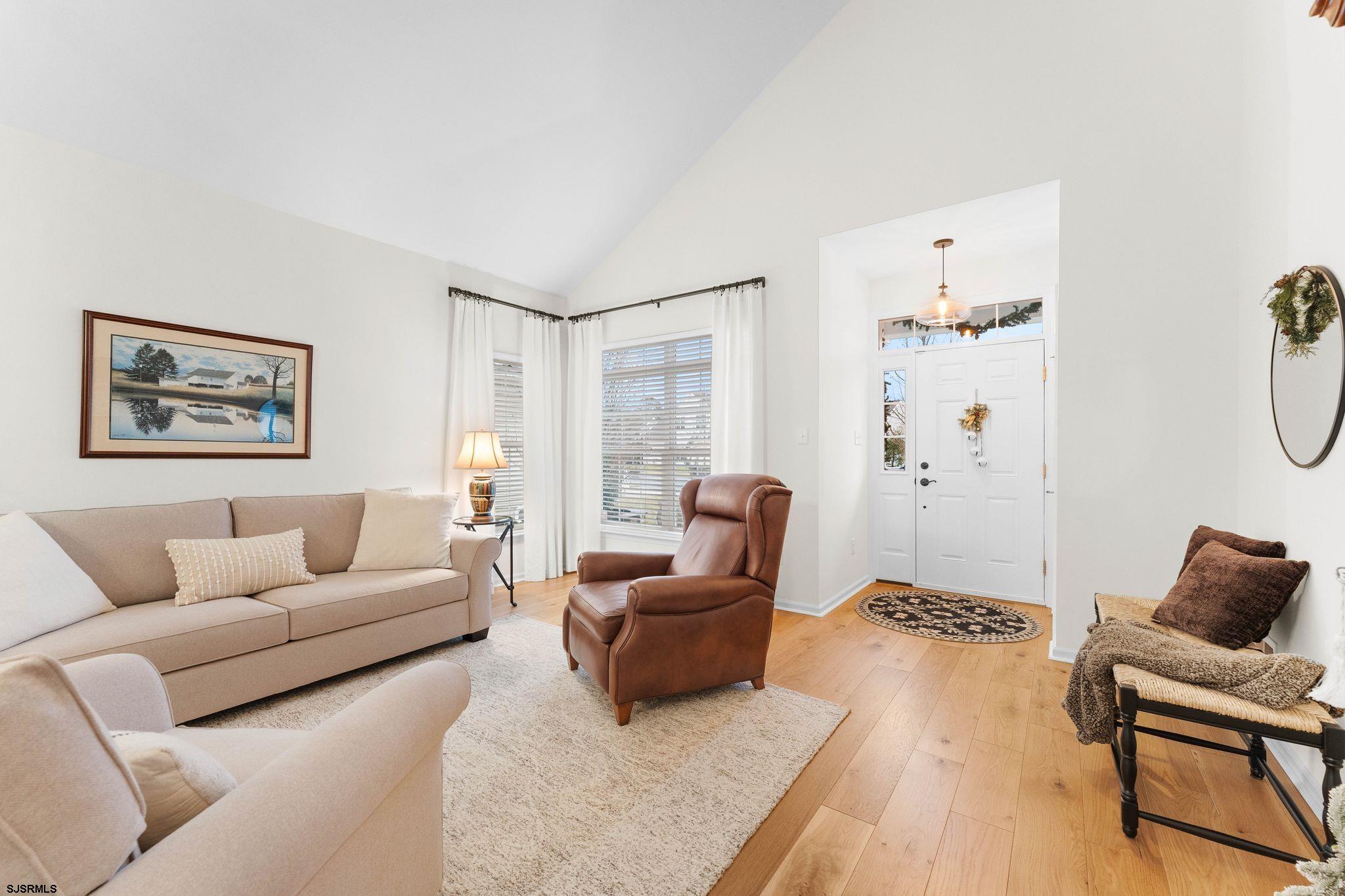 11 Daffodil Road Egg Harbor Township, NJ 08234 - Photo 5 of 50 a living room with furniture and a large window