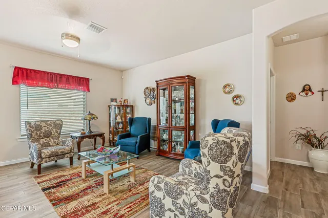 $314,950 | 1117 Nickel Hl Avenue, Santa Teresa, NM 88008