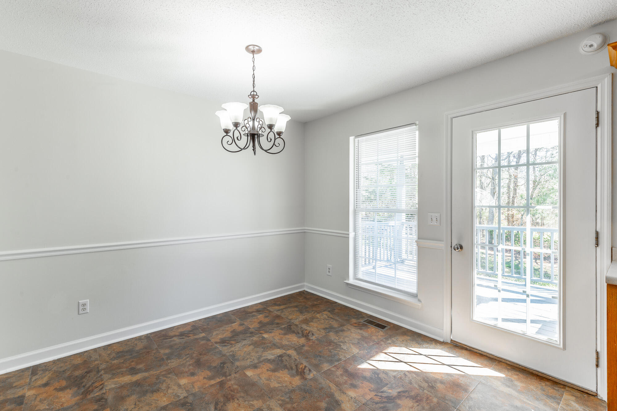 288 Spring Wind Circle Ringgold, GA 30736 - Photo 11 of 50 288 Spring Wind Circle HD-15