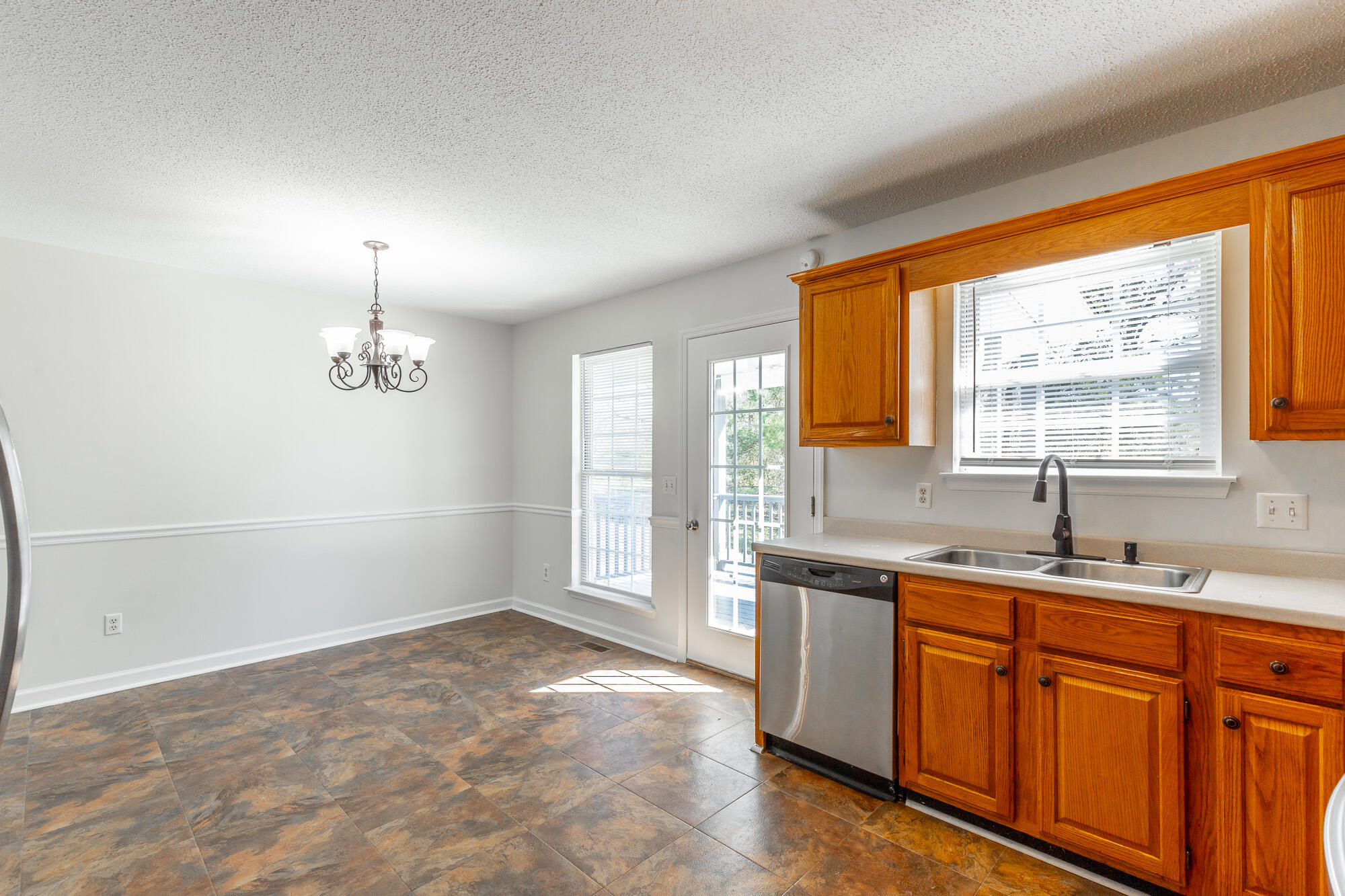 288 Spring Wind Circle Ringgold, GA 30736 - Photo 12 of 50 288 Spring Wind Circle HD-14