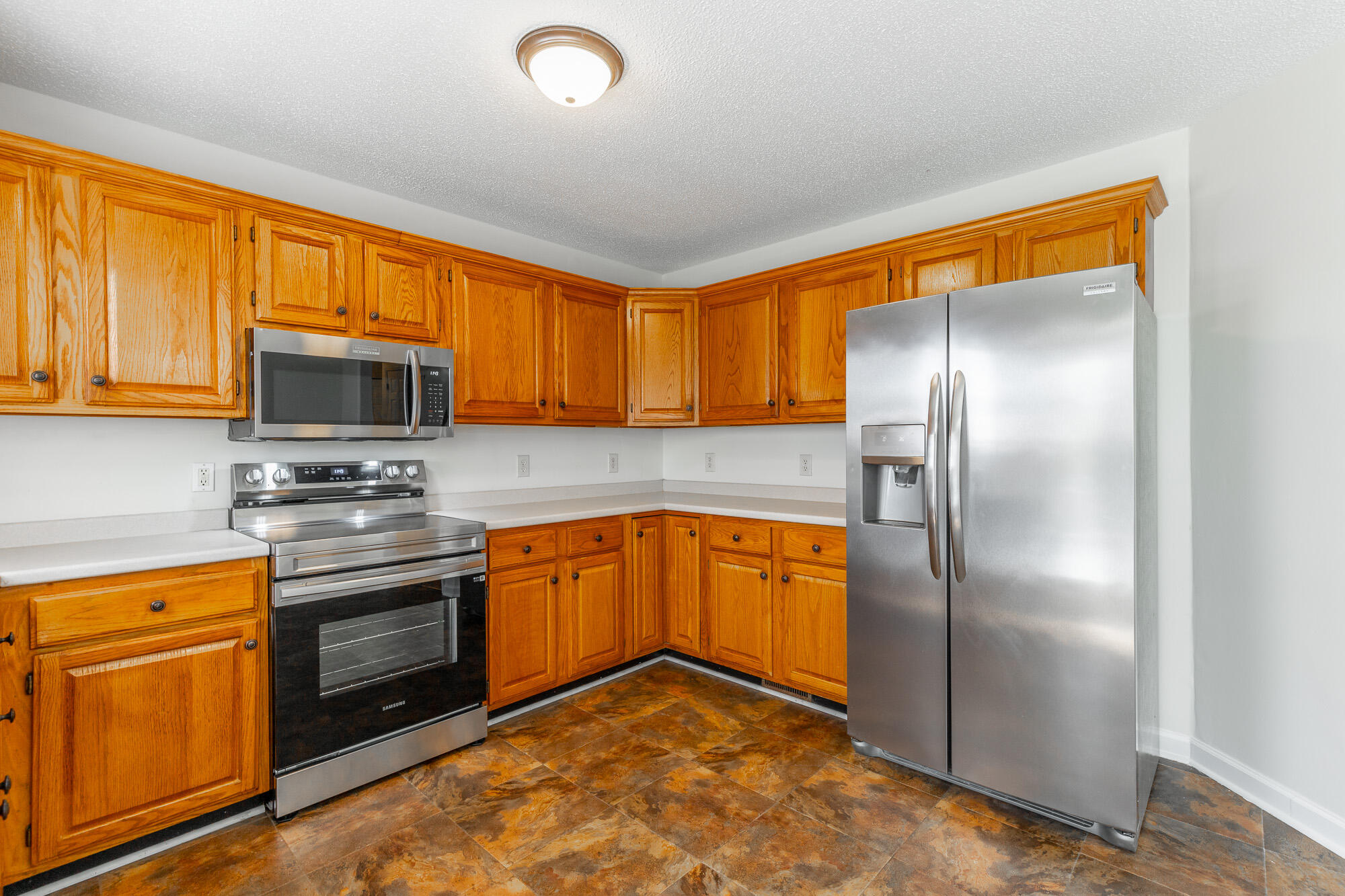 288 Spring Wind Circle Ringgold, GA 30736 - Photo 16 of 50 288 Spring Wind Circle HD-19