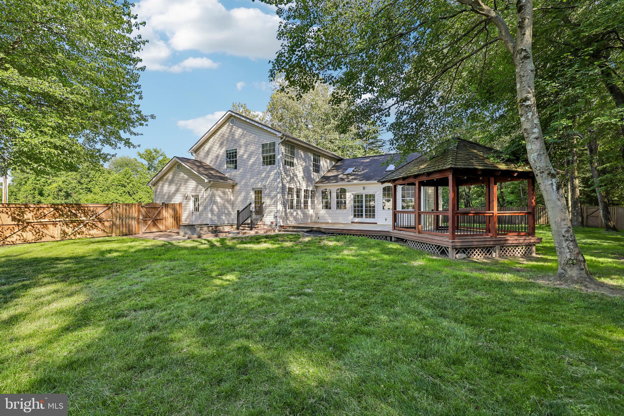 683 Powhatan Beach Road Pasadena, MD 21122 - Photo 59 of 70 Back Exterior