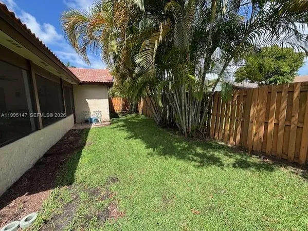 $4,000 | 2158 Baton Rouge, Weston, FL 33326
