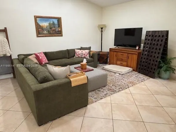 $4,000 | 2158 Baton Rouge, Weston, FL 33326