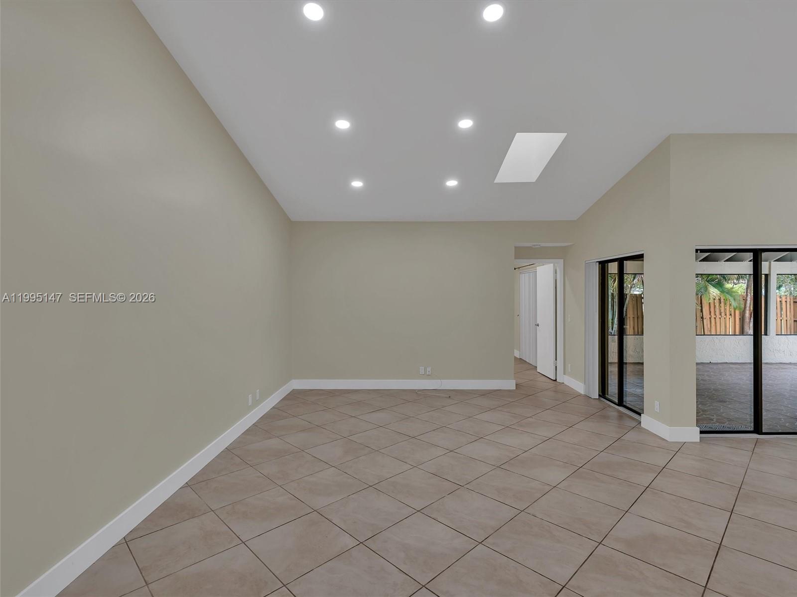 2158 Baton Rouge Weston, FL 33326 - Photo 5 of 47