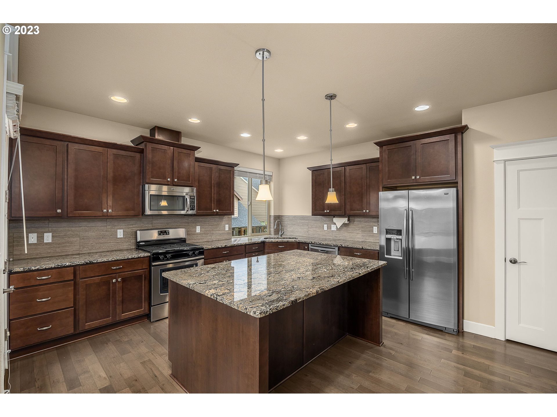 1007 Goff Road Forest Grove, OR 97116 - Photo 11 of 31 Kitchen