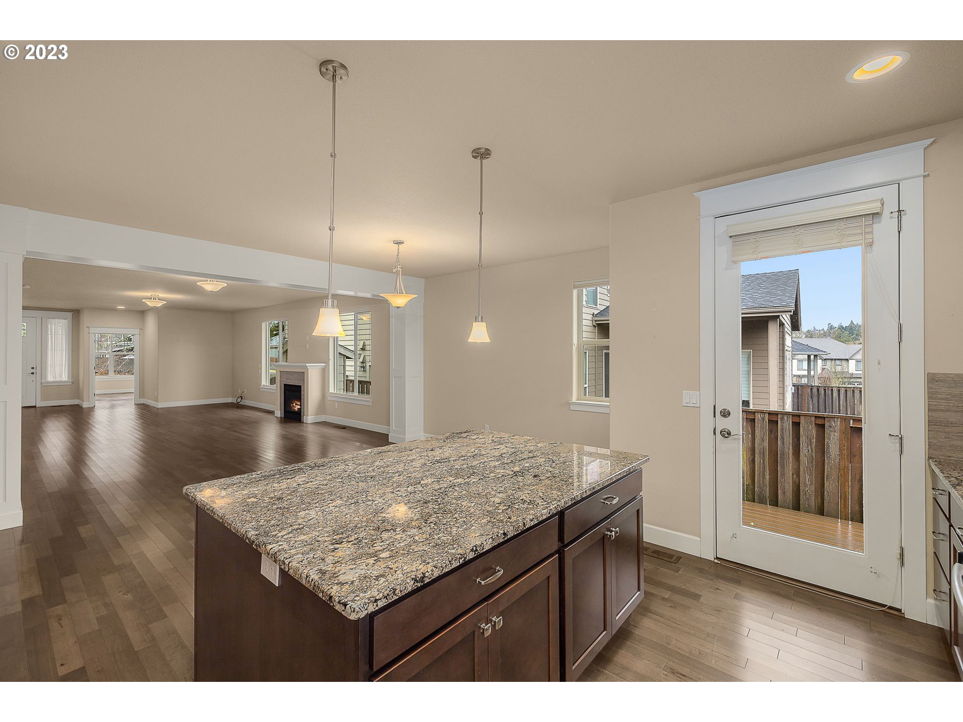 1007 Goff Road Forest Grove, OR 97116 - Photo 13 of 31 Kitchen/Living Room