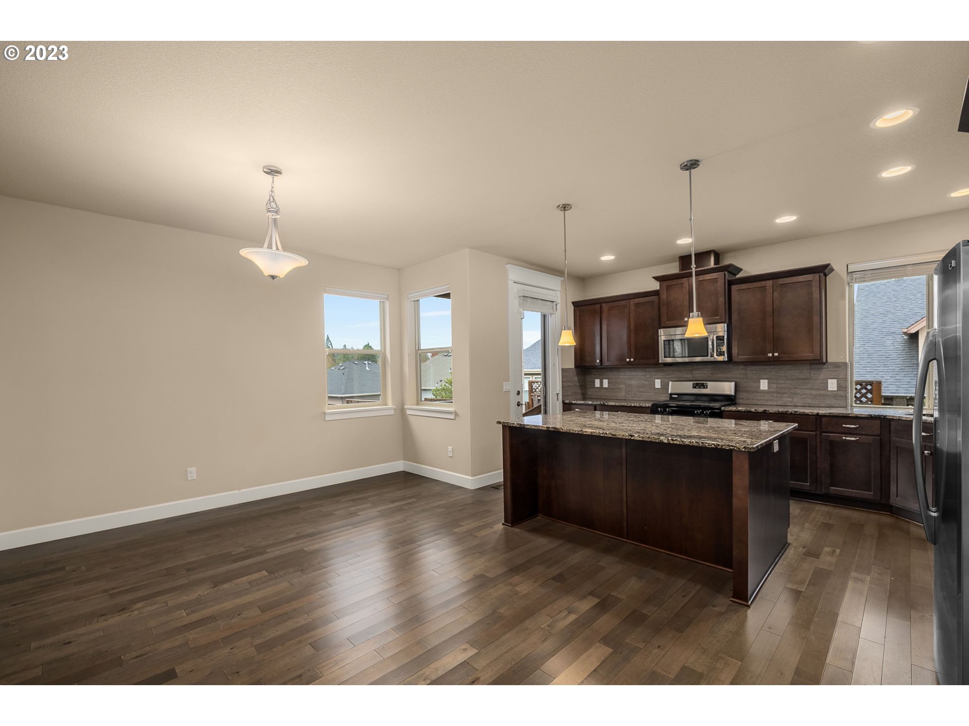1007 Goff Road Forest Grove, OR 97116 - Photo 8 of 31 Dining Area