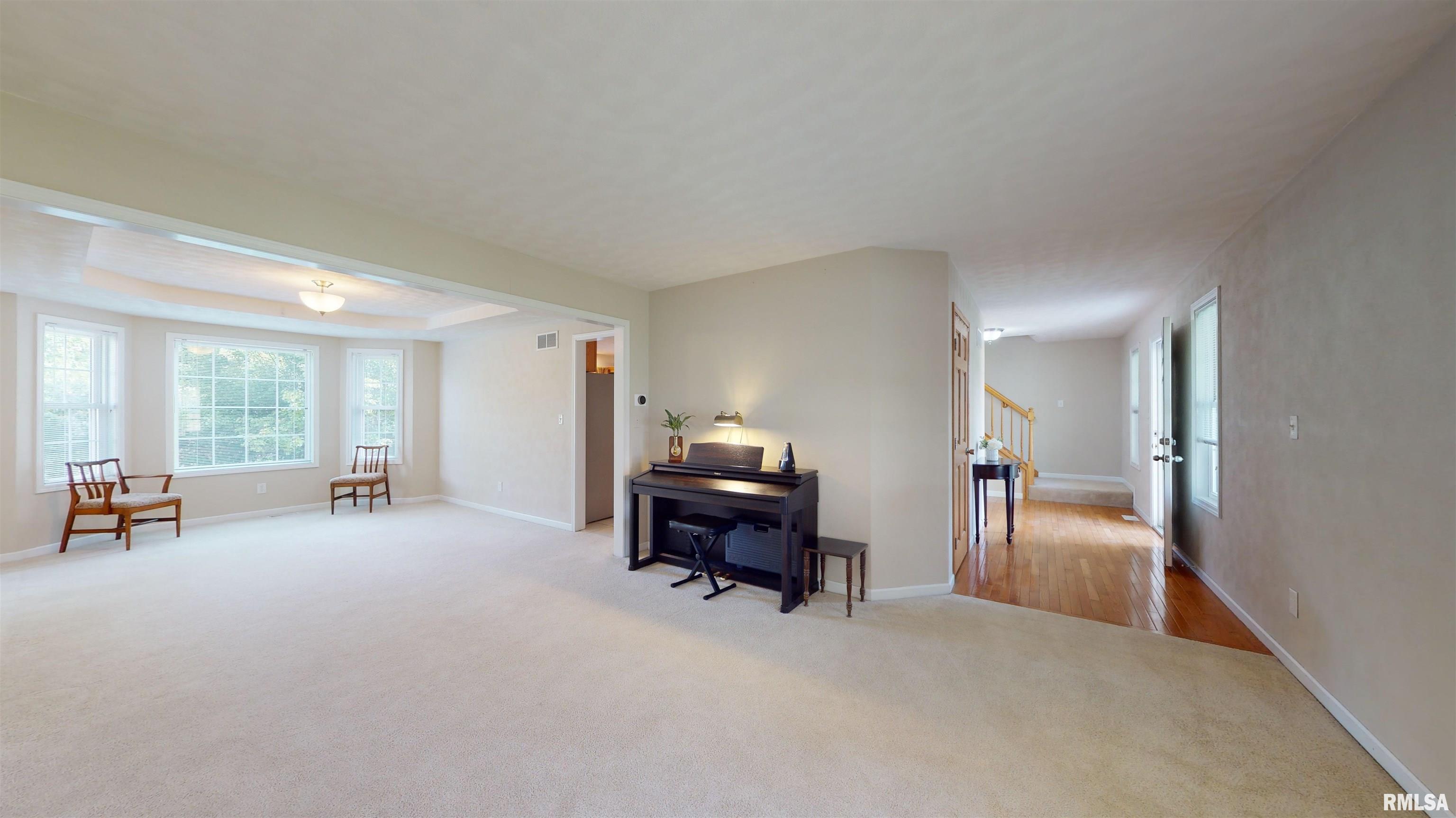 308 Westfield Court Dunlap, IL 61525 - Photo 8 of 49