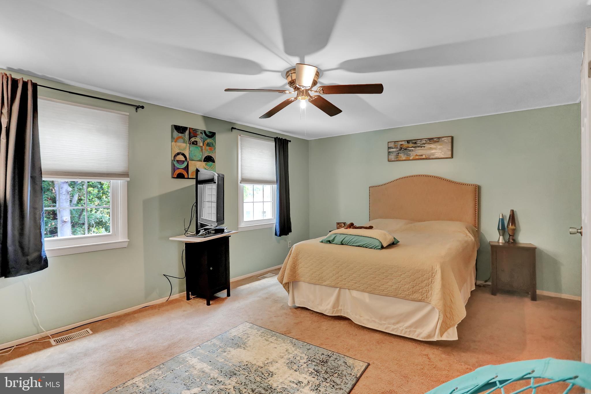 8203 Mitnick Road Baltimore, MD 21236 - Photo 16 of 33 BRIGHT AND AIRY