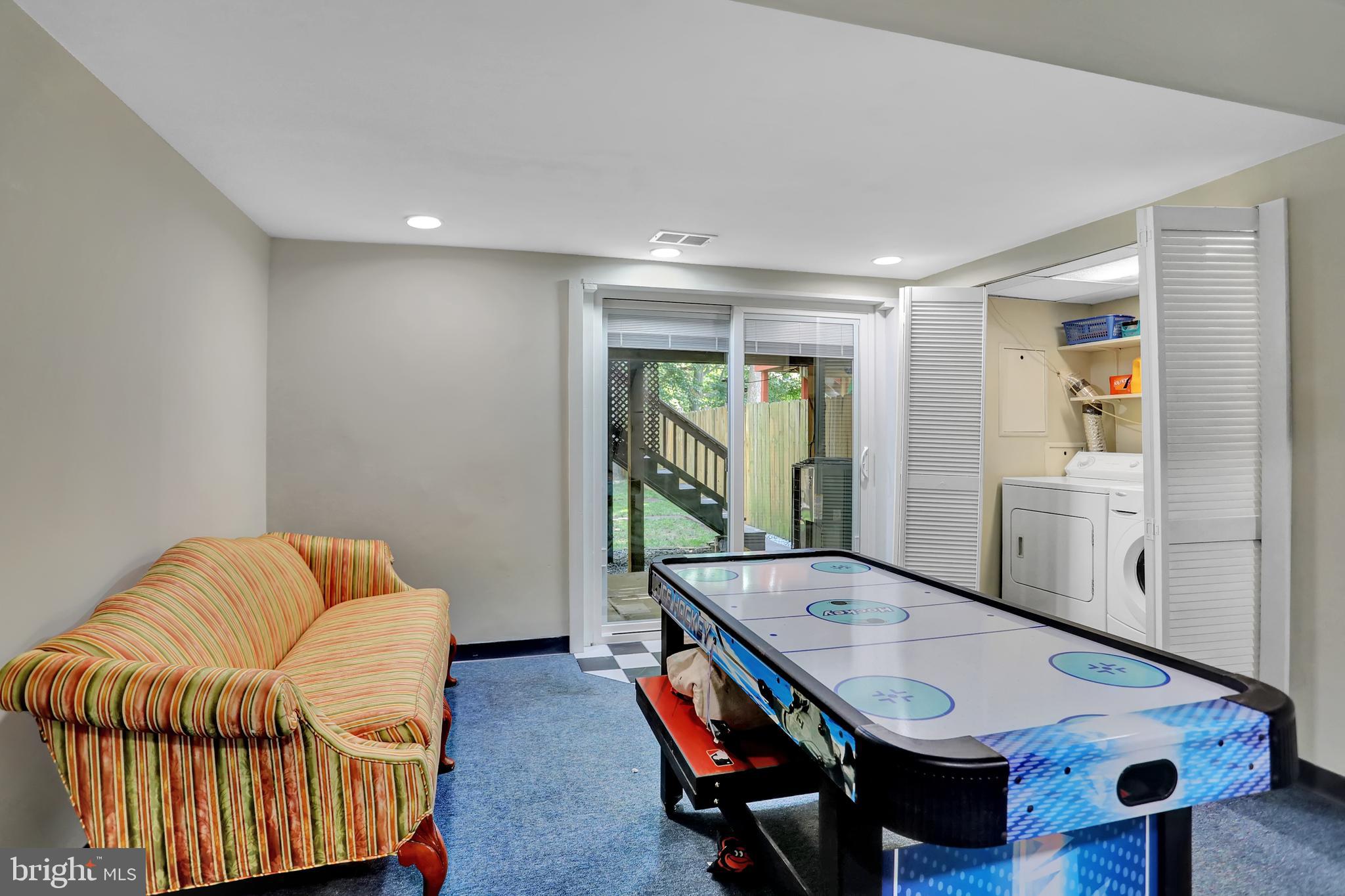 8203 Mitnick Road Baltimore, MD 21236 - Photo 28 of 33 NO AIR HOCKEY GOES