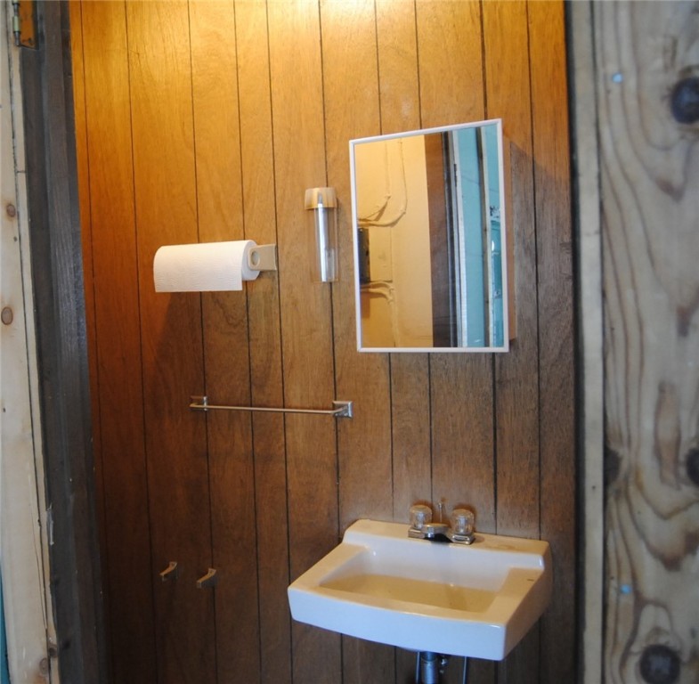 136 North Fraley Street Kane, PA 16735 - Photo 11 of 29