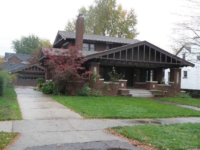 844 Barrington Road Grosse Pointe, MI 48230 - Photo 1 of 16 front view