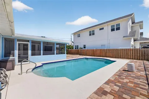 $699,000 | 1674 34th Avenue North, St. Petersburg, FL 33713