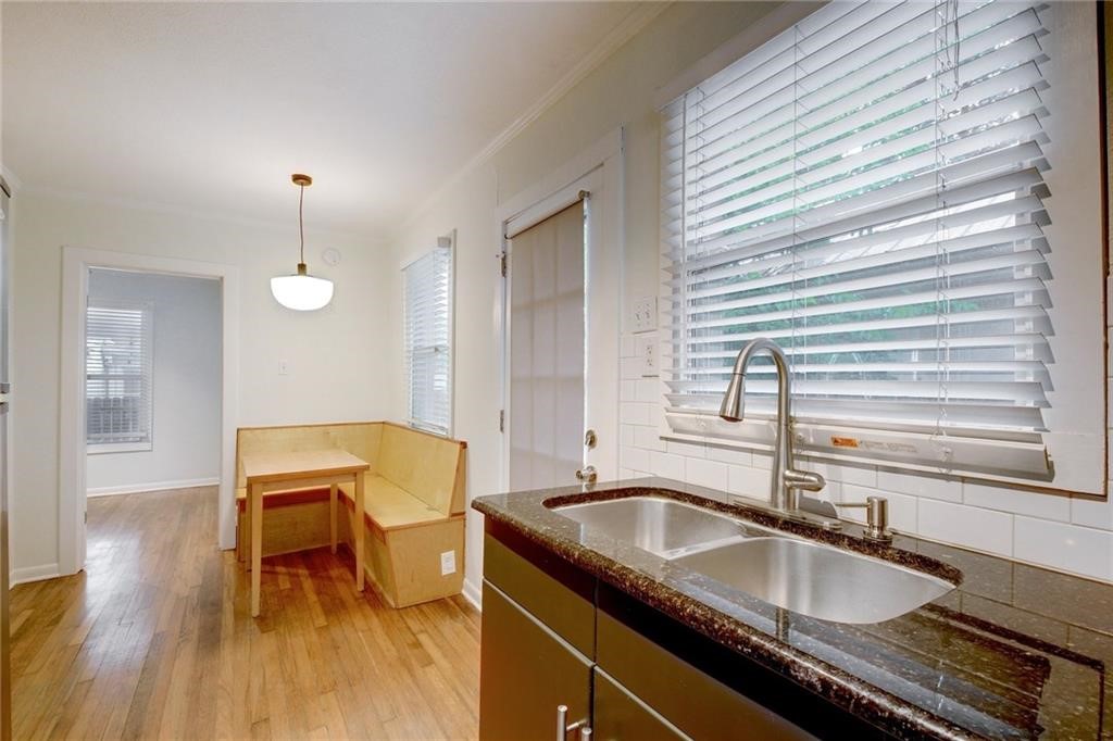 1110 West 22nd Street, Unit 13 Austin, TX 78705 - Photo 15 of 26