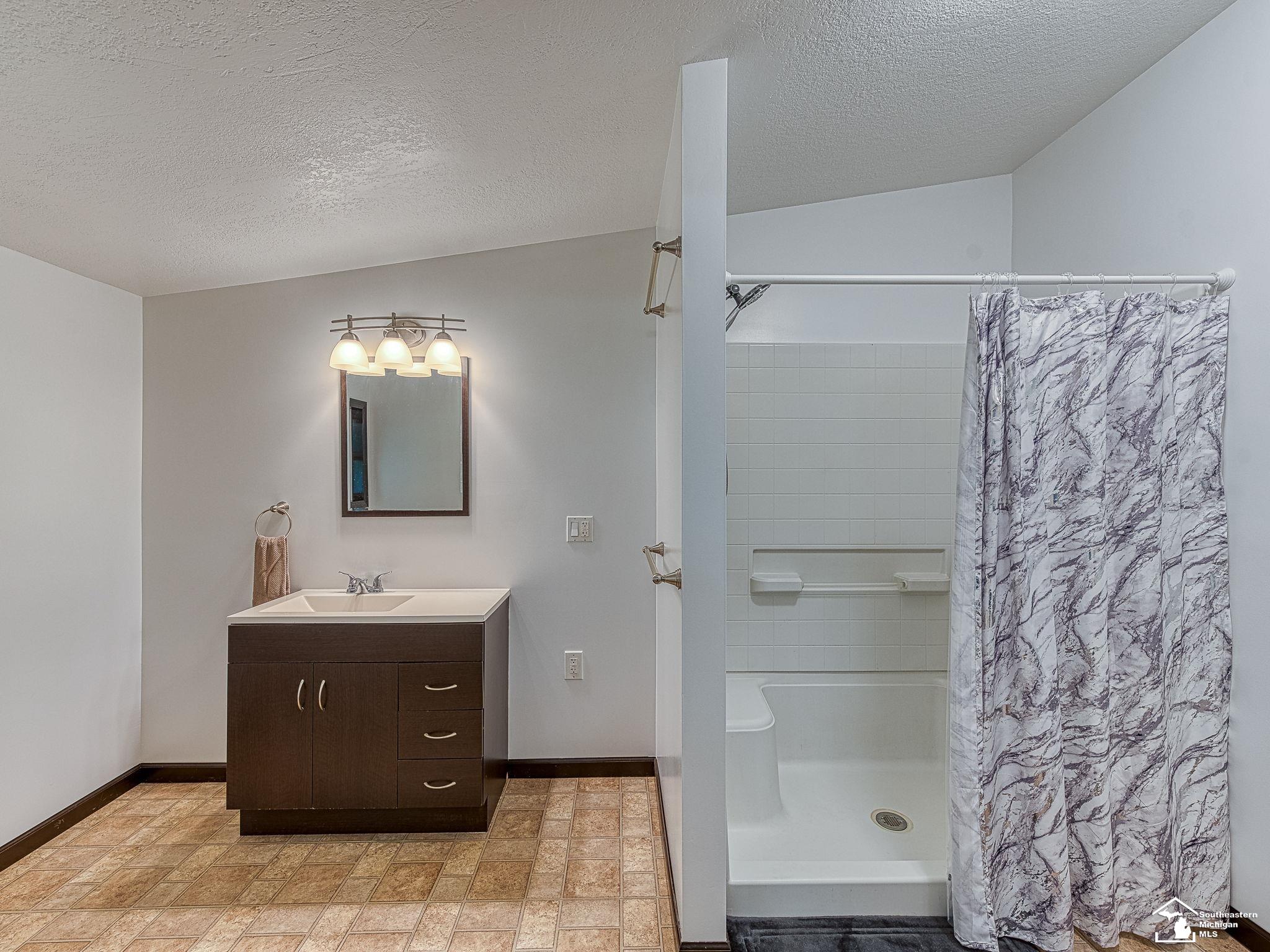 13313 Wanty Road Milan, MI 48160 - Photo 18 of 46