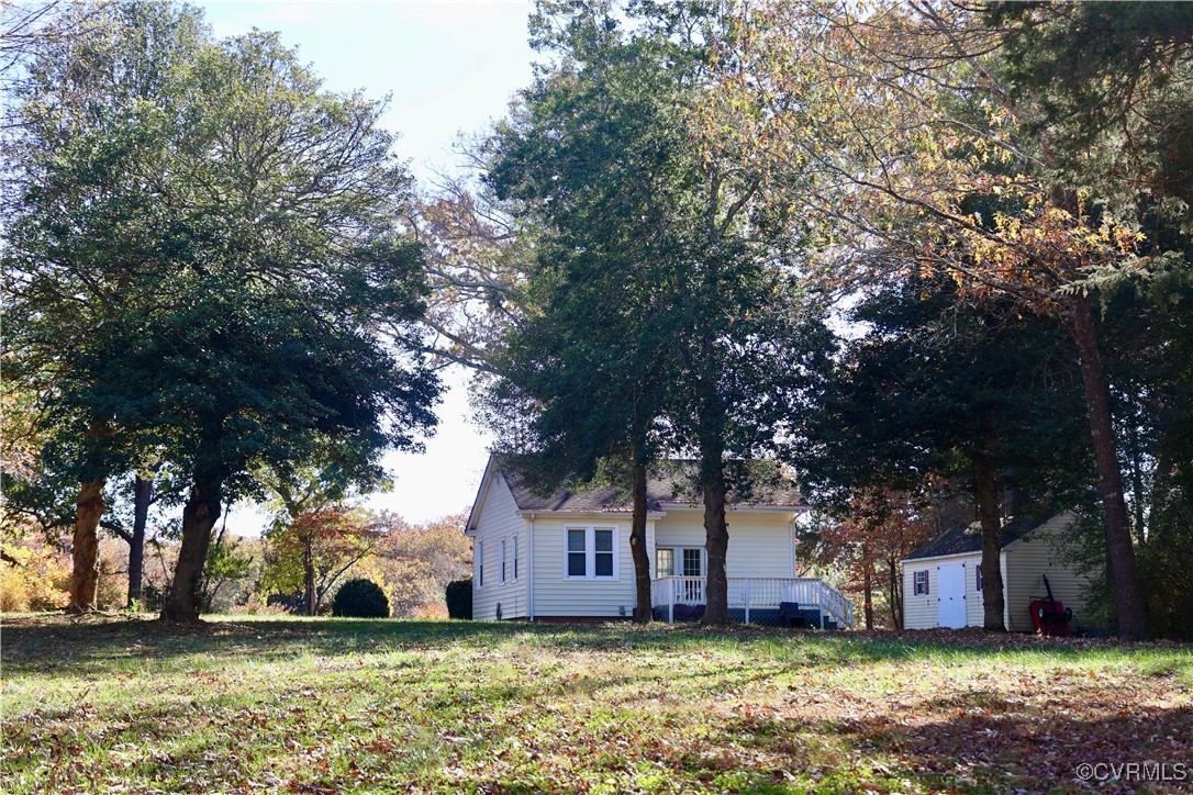 954 Lee Road Crozier, VA 23039 - Photo 16 of 49 Gallery Image 16