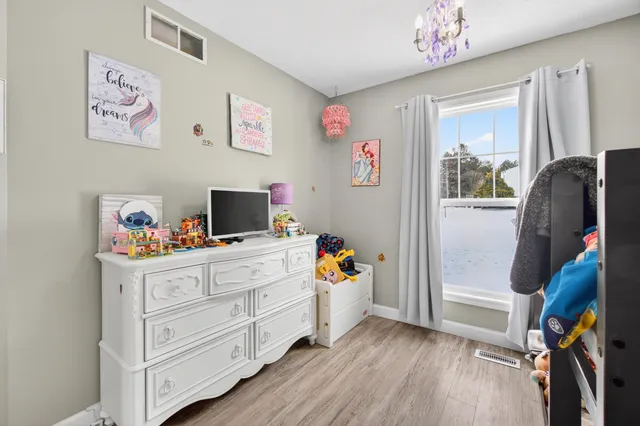 $310,000 | 4461 Spinnaker Lane, Pleasant Lake, MI 49272